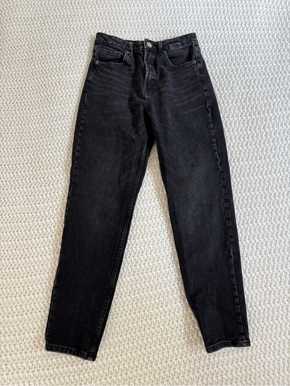 Zara Black High-Rise Straight Jeans